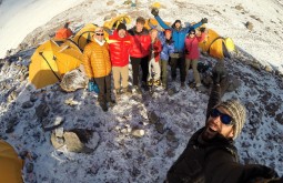 Nossa equipe no acampamento 1 5050m, Canada - Foto de Gabriel Tarso