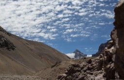 ACONCAGUA - Primeira vista do cerro Cuerno 5350m - Foto Gabriel Tarso