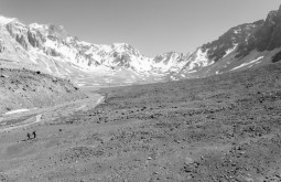 Aproximações longas nos Andes Centrais, uma das áreas com mais montanhas virgens nos Andes - Foto de Gabriel Tarso