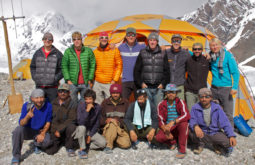 Integrantes de expedição de 70 dias no Paquistão